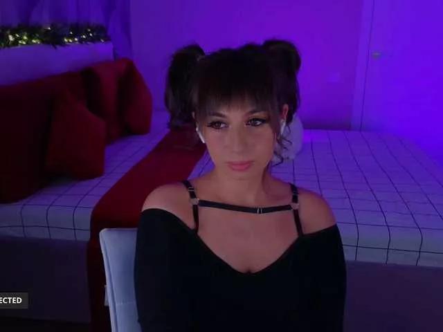 Madina3 on BongaCams 